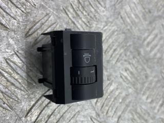 кнопка корректора фар Skoda Yeti 1 поколение 2013, 2.0 л., CFHF, дизель, 6МКПП, серый, универсал, полный привод, 5L0941333B