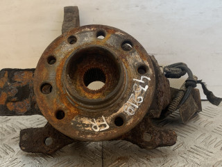 кулак поворотный правый Opel Zafira 1 поколение (A) [рестайлинг] 2004, 2.0 л., Y 20 DTH, дизель, АКПП, серебристо-голубой, минивэн, передний привод