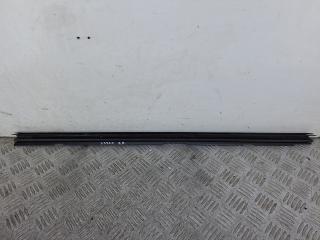 молдинг стекла Volkswagen Golf 5 поколение 2007, 1.4 л., CAXA, бензин, 6МКПП, серый, универсал, передний привод, 1K5837473