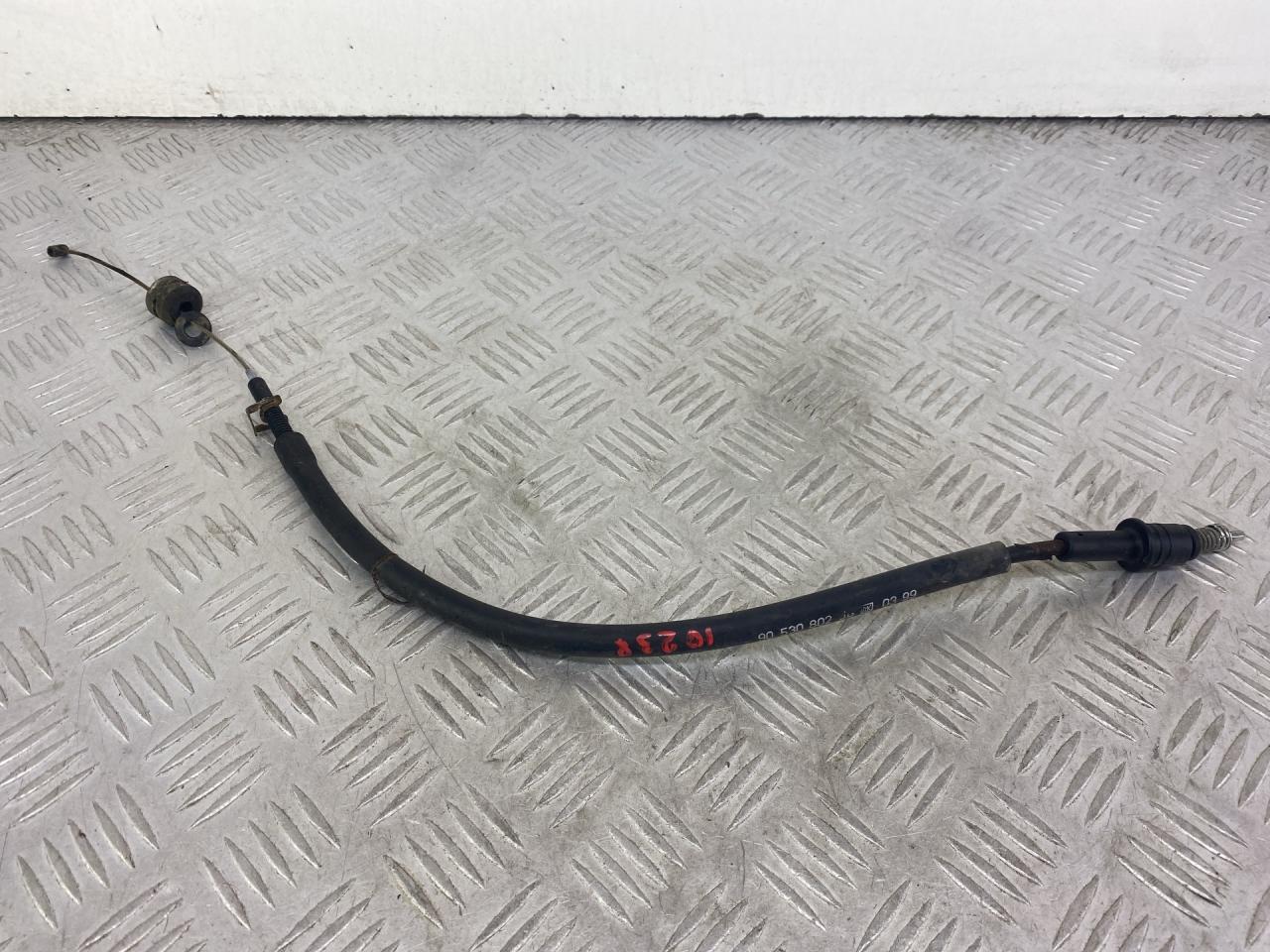 трос газа Opel Astra G 1999, 1.2 л., X 12 XE, бензин, МКПП, зеленый, универсал, задний привод, 90530802JG - фото №1