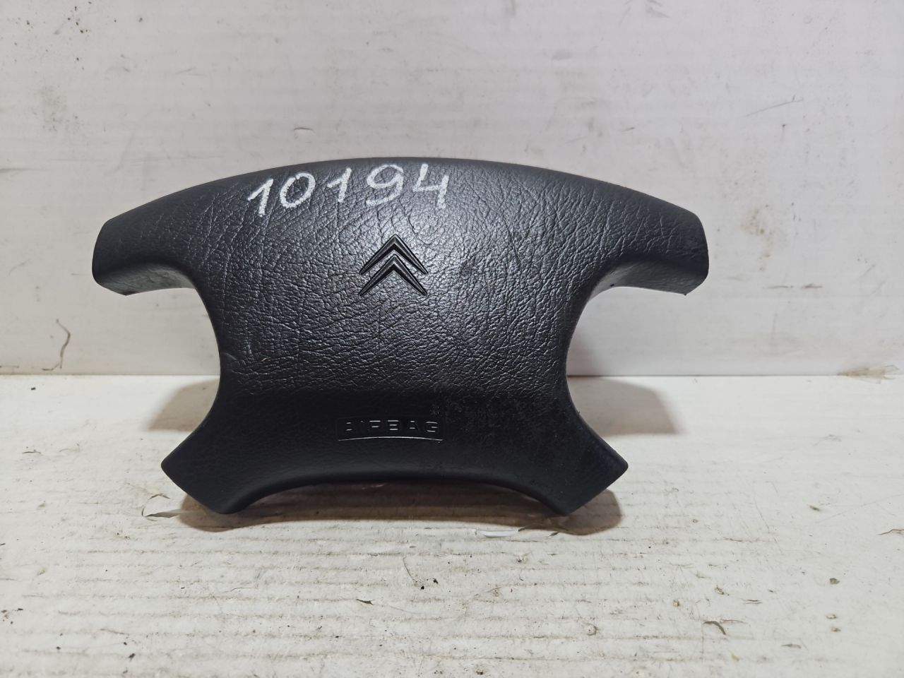 подушка безопасности водителя Citroen Evasion 1 поколение 1996, 2.0 л., бензин, МКПП, темно-синий, минивэн, передний привод, 96143249ZL - фото №1