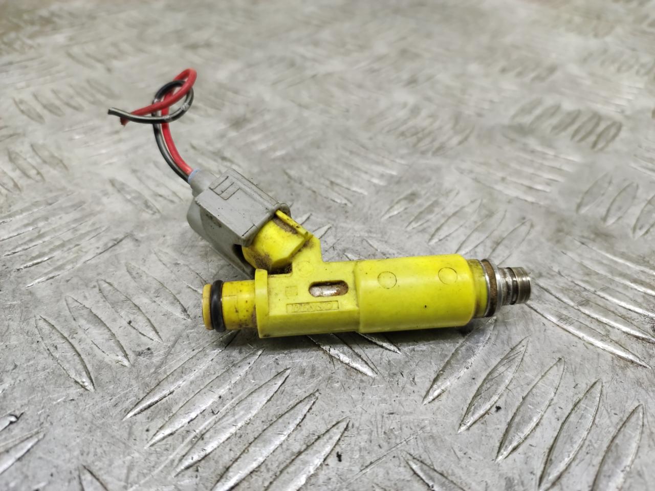 форсунка Toyota RAV4 3 поколение (XA30) (2005 - 2008), 2325028050 - фото №1