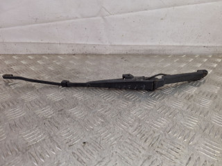 щеткодержатель (поводок стеклоочистителя, дворник) Chevrolet Alero 1 поколение 2000, 2.4 л., бензин, АКПП, красный, седан, передний привод