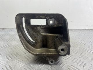 кронштейн гидроусилителя Chevrolet Spark M300 2012, 1.0 л., бензин, МКПП, красный, хетчбэк 5 дв., передний привод