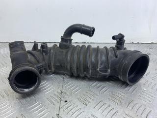 патрубок воздушного фильтра Audi A4 B7 2006, 1.8 л., BFB, бензин, МКПП, универсал, 06B133356AH