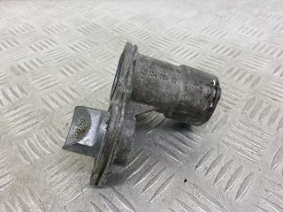 фланец (тройник) системы охлаждения Mercedes-Benz C-Класс W203/S203/CL203 W203.046 2003, 1.8 л., M 271.946, бензин, АКПП, серебро, седан, задний привод, A2712001156, 15406402