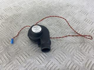 вентилятор охлаждения отсека электроники Mercedes-Benz Vito W639 2006, 3.2 л., M 112.951, бензин, АКПП, черный, задний привод, 6395450095