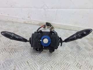 переключатель подрулевой (стрекоза) Hyundai Lantra 2 поколение [рестайлинг] 1999, 1.6 л., G4GR, бензин, МКПП, серебро, универсал, передний привод, 9340029140