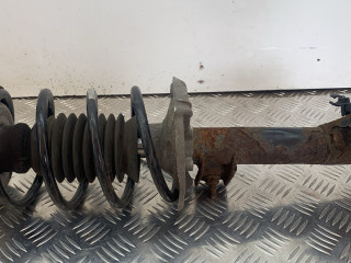 стойка передняя левая Mercedes-Benz A-Класс W168 W168.031 2001, 1.9 л., M 166.990, бензин, АКПП, черный, минивэн, передний привод