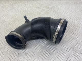 патрубок воздушного фильтра Audi A4 B9 2017, 1.4 л., CVNA, бензин, 6МКПП, темно-синий, универсал, передний привод, 04E129629