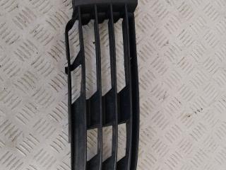 заглушка (решетка) в бампер Volkswagen Passat B5 [рестайлинг] (2000 - 2005), 3B0853665H