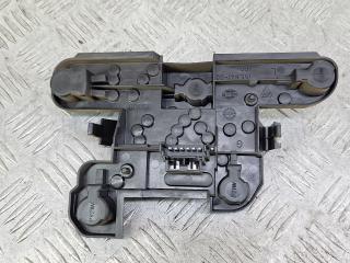 Панель (плата) фонаря Renault Megane 1 поколение [рестайлинг] (1999 - 2003), бордовый, передний привод, 7700428320