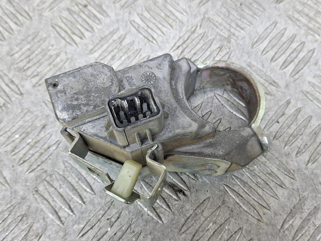 блокиратор рулевого управления Kia Rio 2 поколение (2005 - 2009) - фото №1