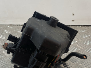 блок предохранителей Mazda 2 1 поколение 2005, 1.4 л., бензин, МКПП, серый, минивэн, передний привод