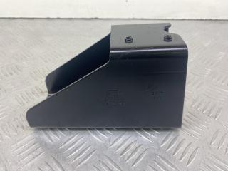 Кронштейн полки багажника Audi Q5 8R [рестайлинг] 2015, 3.0 л., CTBA, дизель, АКПП, внедорожник 5 дв., полный привод, 8R0813383