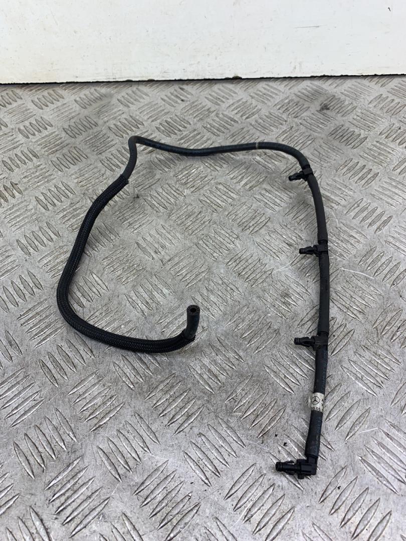 трубка обратки форсунок Mercedes-Benz Sprinter 2 поколение (W906) (2006 - 2014), 2.1 л., OM 651.955, дизель, МКПП, зеленый, задний привод, A6510700132 - фото №1