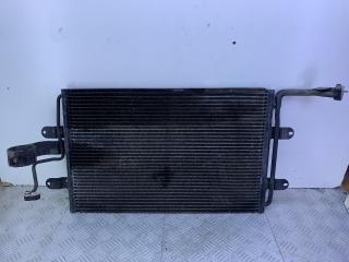 радиатор кондиционера Skoda Octavia 1 поколение (A4) [рестайлинг] 1U 2000, 1.6 л., AKL, бензин, МКПП, хетчбэк 5 дв., 8D0820411D