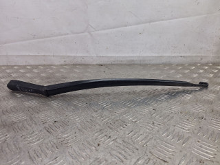 щеткодержатель (поводок стеклоочистителя, дворник) Alfa Romeo 147 1 поколение 2002, 2.0 л., AR 32310, бензин, МКПП, черный, хетчбэк 5 дв., передний привод, 4467340