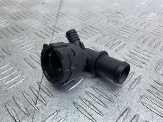 фланец (тройник) системы охлаждения Volkswagen Golf 7 поколение [рестайлинг] (2017 - 2019), 1.5 л., DACA, бензин, универсал, 5Q0122291DE