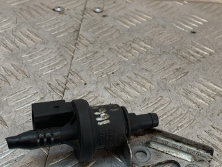 клапан вентиляции топливного бака Mercedes-Benz A-Класс W168 (1997 - 2001), 1.6 л., бензин, 0280142373, A0004766432