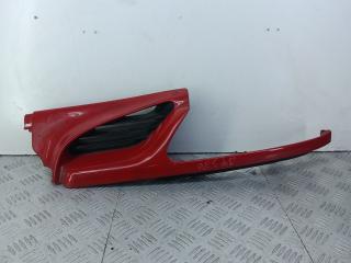 решетка радиатора Renault Megane 1 поколение 1998, 1.6 л., K4M 720, бензин, МКПП, хетчбэк 5 дв., 7700834200