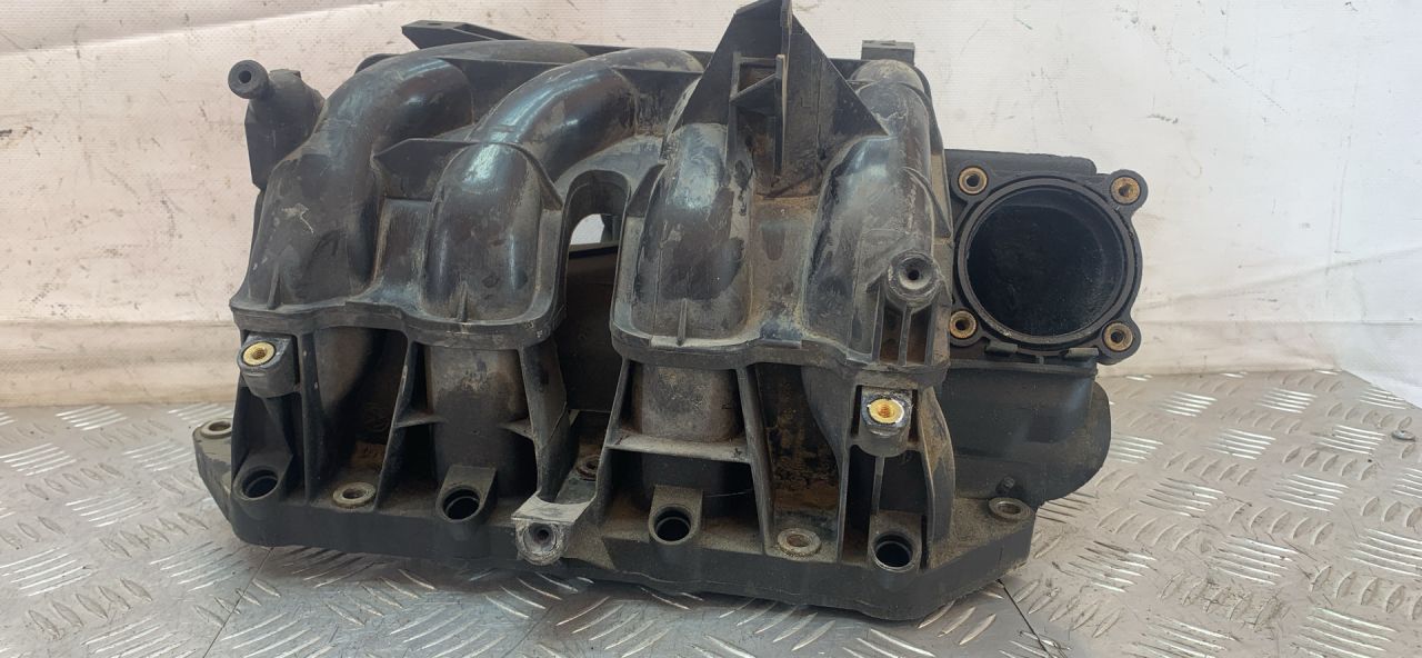 коллектор впускной Volkswagen Golf 4 поколение (1997 - 2006), 1.4 л., бензин, 2900308949 - фото №1