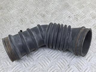 патрубок воздушного фильтра Mitsubishi Space Wagon 3 поколение (Typ N50) (1998 - 2004), 2.4 л., бензин, MR529542