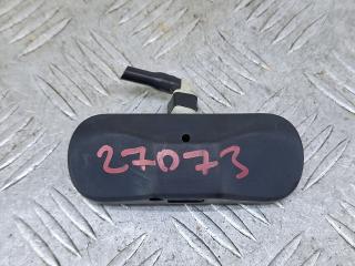 форсунка омывателя лобового стекла Skoda Yeti 1 поколение (2009 - 2014), бензин, МКПП, коричневый, 5M0955985C