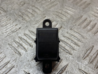 кнопка стеклоподъемника двери передней правой Mazda 6 1 поколение [рестайлинг] (2005 - 2008), 15Z9TH7, UR566370