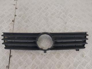 решетка радиатора Volkswagen Polo 3 поколение [рестайлинг] (2000 - 2002), VW0703401