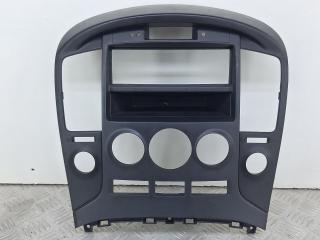 Декоративная накладка центральной консоли Hyundai H-1 Grand Starex 2008, 2.5 л., дизель, МКПП, белый, минивэн, задний привод, U0629648, MT06042