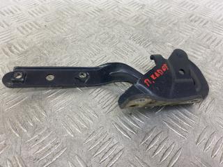 петля капота правая Mercedes-Benz Vito W639 2006, 3.2 л., M 112.951, бензин, АКПП, черный, задний привод, A6397500351