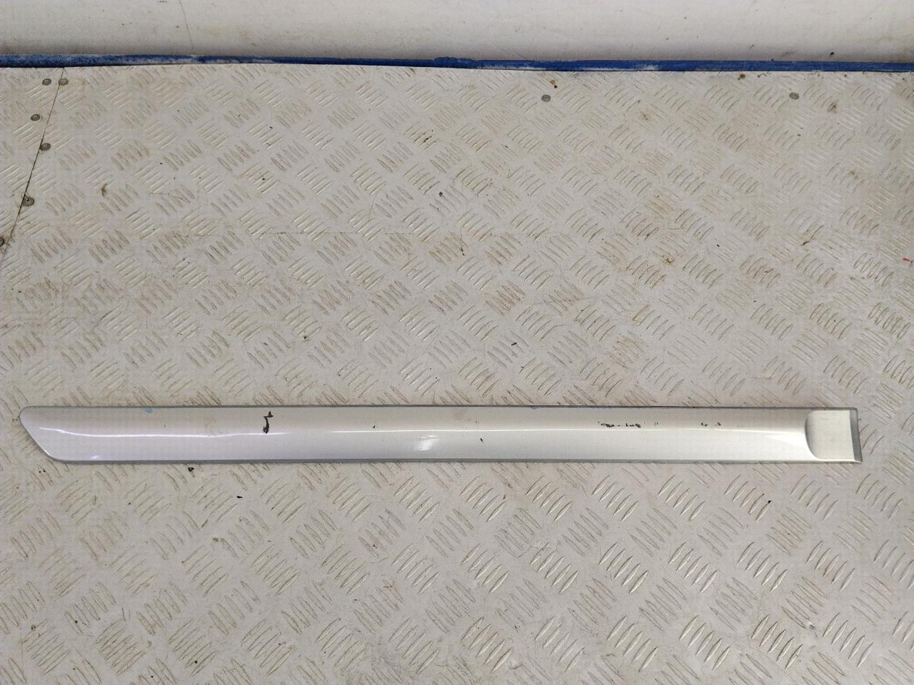 молдинг двери задней правой Chevrolet Nubira 1 поколение 2007, 2.0 л., Z 20 DM, дизель, МКПП, универсал, передний привод, 96545654 - фото №1