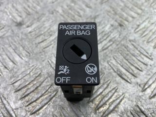 кнопка ручного тормоза (ручника) Skoda Octavia 3 поколение (A7) 2016, 1.4 л., CZDA, бензин, хетчбэк 5 дв., передний привод, 5C5919237