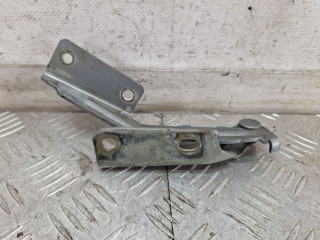 петля капота правая Ford Focus 1 поколение 2001, 1.6 л., FYDC, бензин, МКПП, хетчбэк 3 дв., передний привод, 4S4116800AA