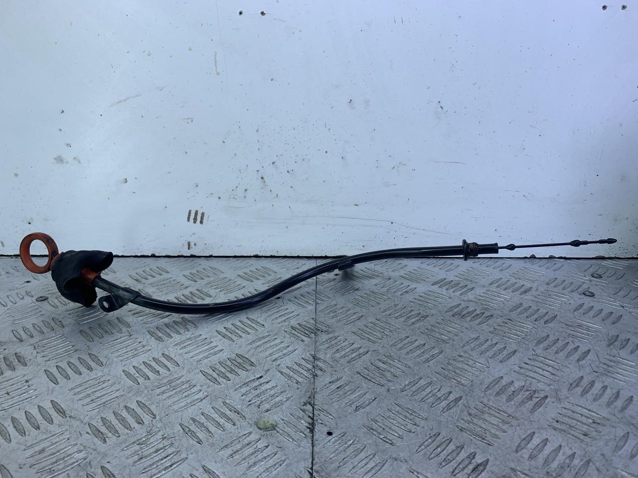 щуп двигателя Volkswagen Passat B6 (2005 - 2010), 2.0 л., дизель, универсал - фото №1
