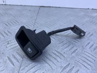 кнопка открытия лючка топливного бака Hyundai Santa Fe 2 поколение (CM) 2007, 2.2 л., D4EB, дизель, АКПП, серый, внедорожник 5 дв., полный привод, 93555-2B000