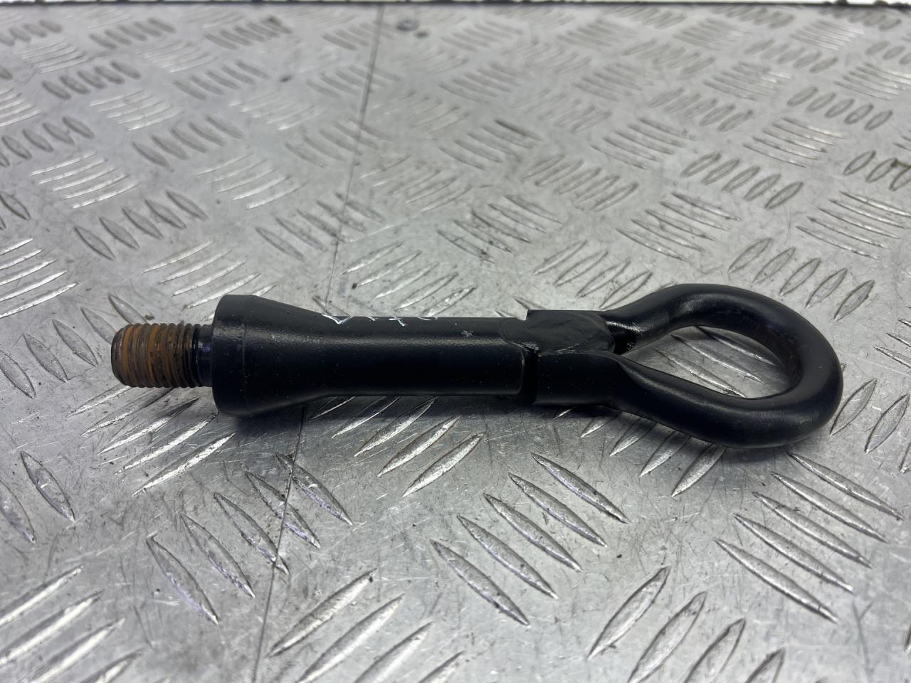 крюк буксировочный Mercedes-Benz Vito W639 (2003 - 2010) - фото №1