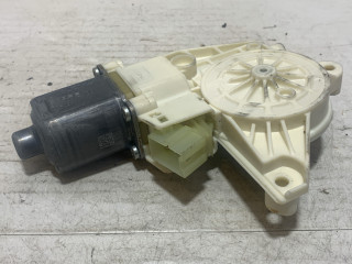 моторчик стеклоподъемника задний левый Mercedes-Benz C-Класс W204/S204 S204.207 2009, 2.2 л., дизель, МКПП, серебро, универсал, задний привод, A2048200542