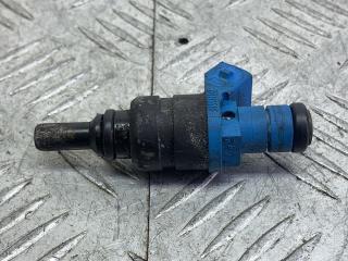 форсунка Audi A6 4B/C5 1999, 1.8 л., AQE, бензин, МКПП, красный, седан, 058133551F