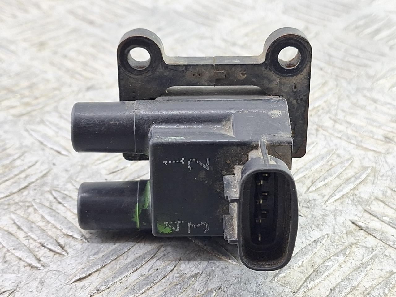 катушка зажигания Suzuki Baleno 1 поколение (1995 - 2002), 1.3 л., бензин, 334006460 - фото №1