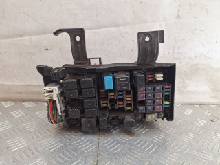 блок предохранителей Mazda 6 GG 2003, 2.0 л., дизель, МКПП, темно-синий, универсал