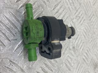 клапан вентиляции топливного бака Mercedes-Benz SLK-Класс R170 2000, 2.0 л., M 111.958, бензин, АКПП, черный, кабриолет, задний привод, 0004703893