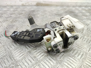 замок двери задней правой Toyota Aygo 1 поколение AB10 [рестайлинг] 2010, 1.0 л., 1KR-FE, бензин, МКПП, красный, хетчбэк 5 дв., передний привод