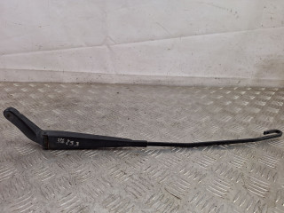 щеткодержатель (поводок стеклоочистителя, дворник) Jaguar X-Type 1 поколение 2005, 2.2 л., дизель, МКПП, синий, седан, передний привод, 1X4317527AC