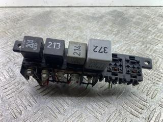 блок реле Volkswagen Passat B5 (1996 - 2001), 8L0941822A