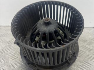 моторчик печки Renault Clio 3 поколение 2007, 1.2 л., D4F 740, бензин, МКПП, хетчбэк 3 дв., передний привод