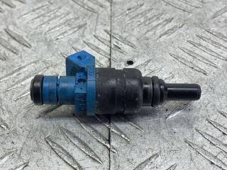 форсунка Audi A6 4B/C5 1999, 1.8 л., AQE, бензин, МКПП, красный, седан, 058133551F