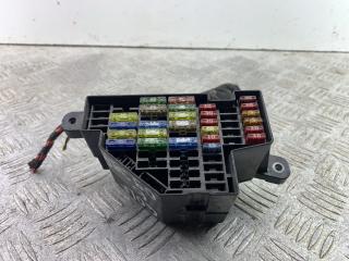 блок предохранителей Volkswagen Golf 6 поколение 2012, 2.0 л., CCZB, бензин, АКПП, белый, кабриолет, передний привод