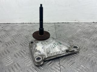 кронштейн КПП Citroen Xantia 1 поколение [рестайлинг] 1999, 1.8 л., LFY  (XU7JP4), бензин, АКПП, серебро, хетчбэк 5 дв., передний привод, 9624163880